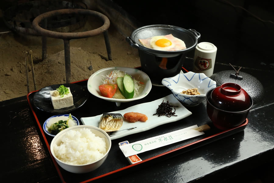 田舎の朝を彩る田舎朝食